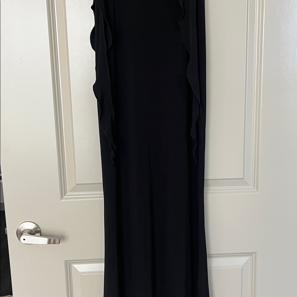 Bebe Dress - Cascade Ruffle Knit Slip - Picture 6 of 12